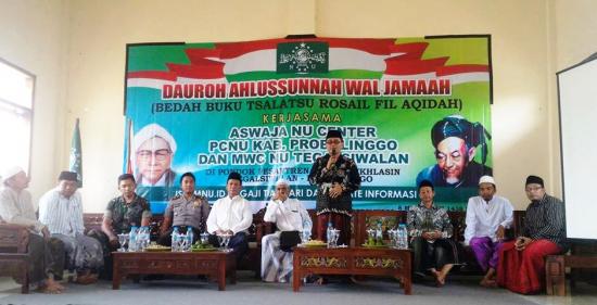 Bertempat di Pesantren, PC Aswaja NU Center Probolinggo Bedah kitab Tsalatsu Rasail fil Aqidah